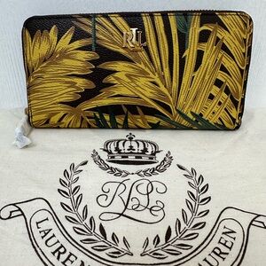 Ralph Lauren Amberly Zip Wallet Cargo Olive